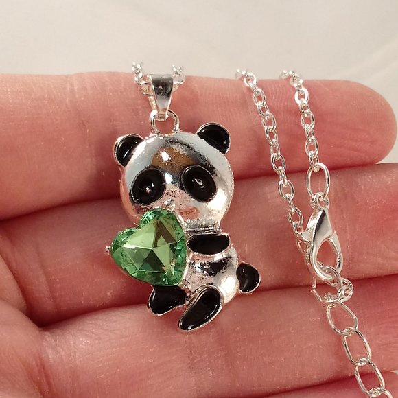 Silver Plated Green Heart Diamond Zircon Panda Pendant Necklace 2.41ctw Gift - Picture 1 of 4